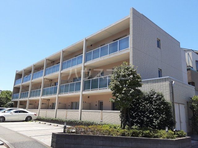 神奈川県横浜市都筑区中川１（マンション）の賃貸物件の外観