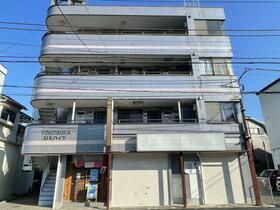 横須賀市佐野町のマンションの建物外観