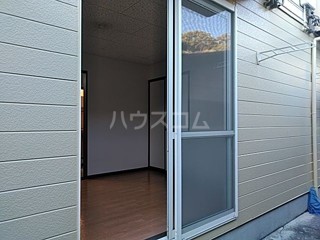 【浜松市中央区富塚町のアパートのバルコニー】