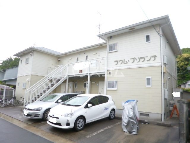 【浜松市中央区富塚町のアパートの建物外観】