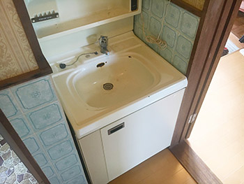 洗面設備　洗面所