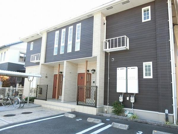 建物外観　かわいいハイツです！