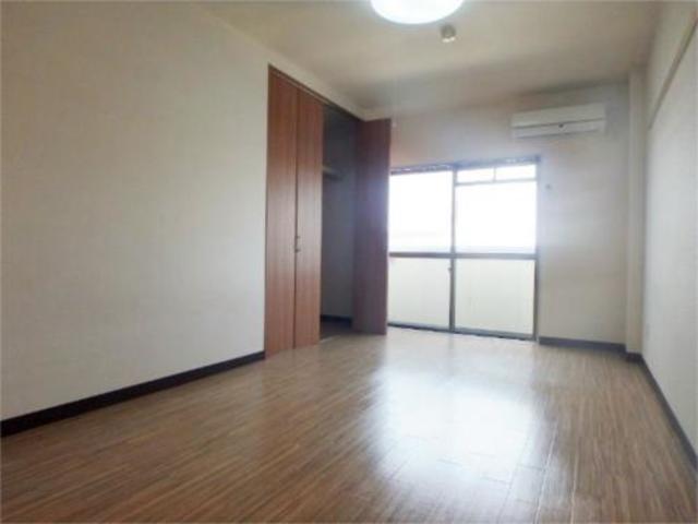 居室・リビング　７畳の広さです