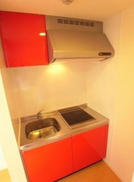 キッチン　2口IHのキッチンになります。