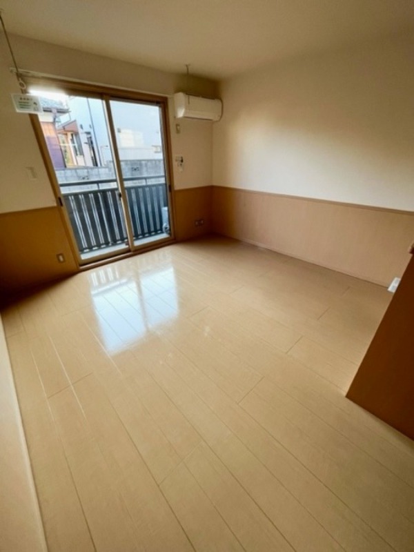 居室・リビング　図面と現状に相違がある場合には現状を優先