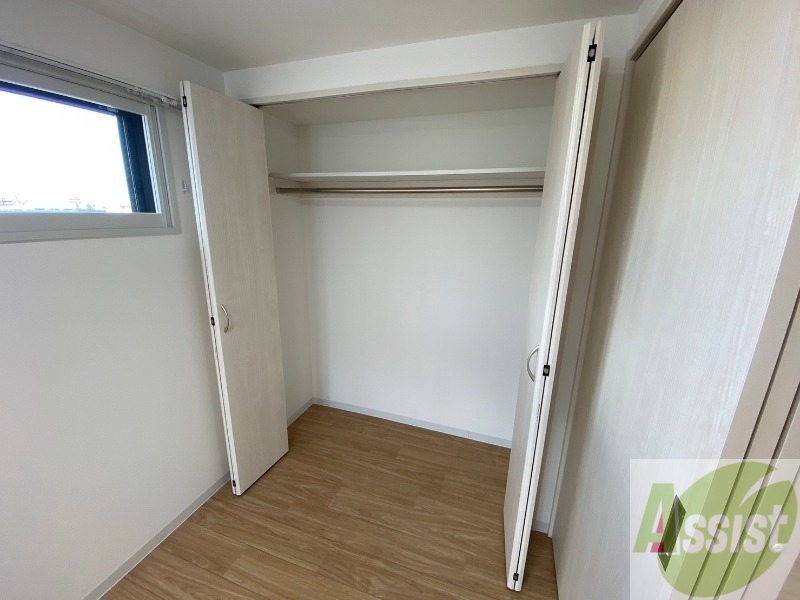 収納　収納もバッチリあるのでお部屋が片付きますよ！