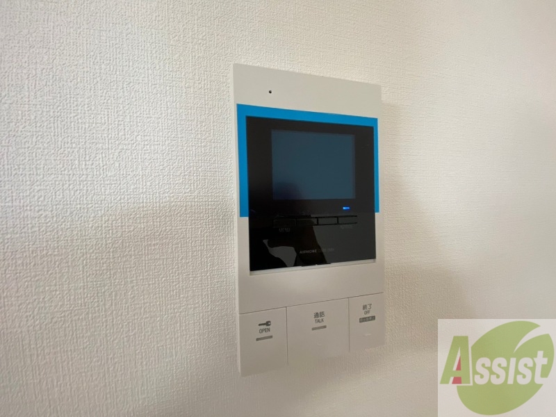 セキュリティ　ＴＶモニター付インターホンです。来客者の顔が見えるので安心！
