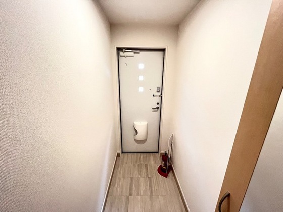 玄関　他号室のお写真です