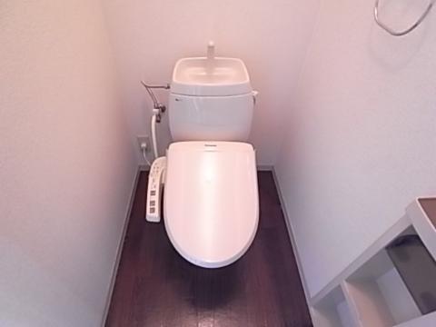 トイレ　シャワー付トイレ