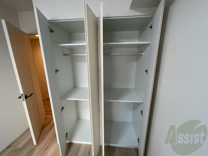 収納　収納もバッチリあるのでお部屋が片付きますよ！