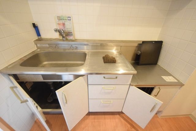 キッチン　※同建物　別室　設備施工例　現況優先