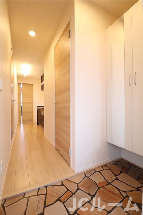 ロビー　※別のお部屋の参考写真です