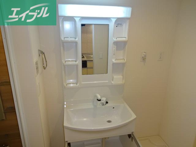 洗面設備　洗髪洗面化粧台