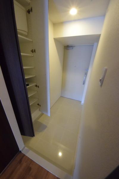 玄関　ゆったりとした玄関です