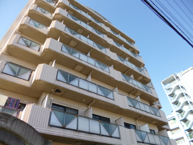 建物外観　綺麗なマンションです
