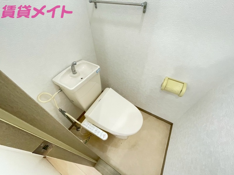 トイレ　別部屋画像参考