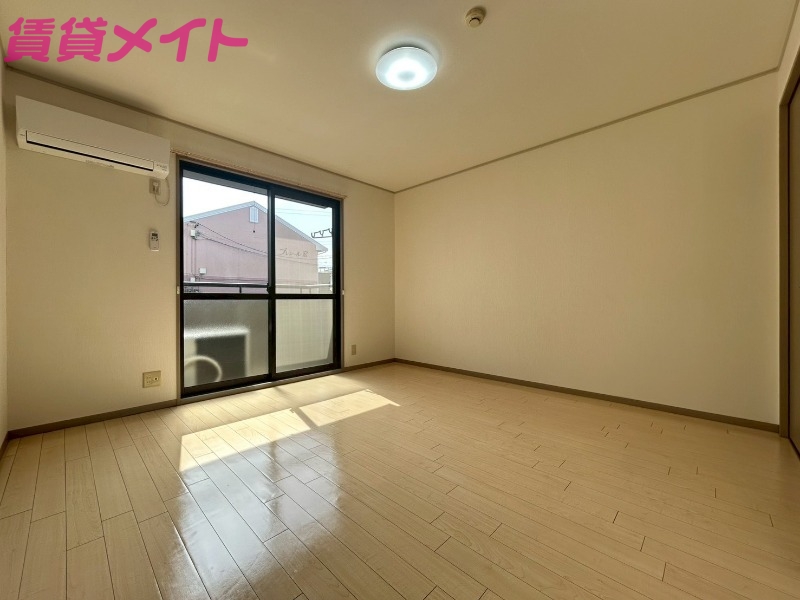 居室・リビング　別部屋画像参考