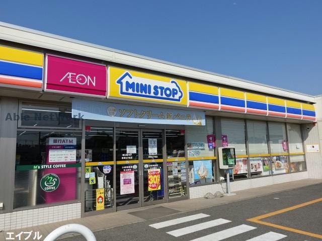 コンビニ　ミニストップあすみが丘東店（コンビニ）まで896m