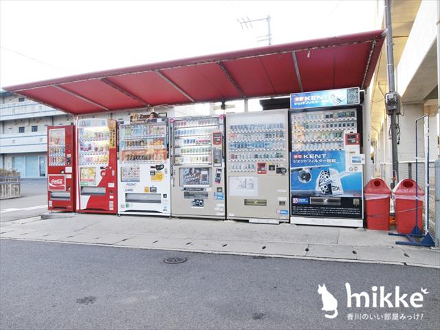 その他　自動販売機（その他）まで382m