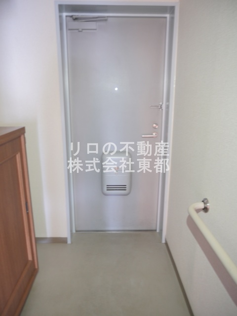 玄関　すっきりシンプルな玄関スペースです！