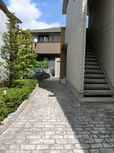 エントランス　お問合せはタウンハウジングまで！※現地待合わせ相談可能