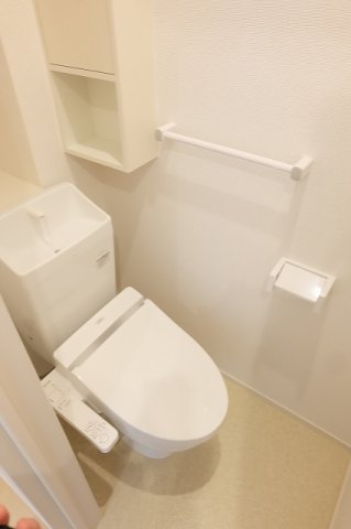 トイレ　落ち着いたトイレです