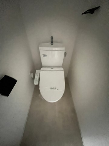 トイレ　落ち着いたトイレです