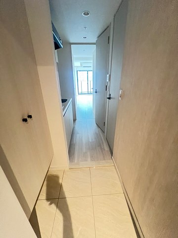 玄関　収納もある玄関です