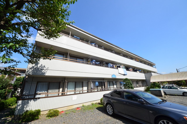 建物外観　★緑の多い、住みよいエリアに建つマンション★