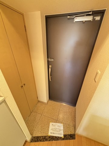 ディナスティ都島北通の玄関写真