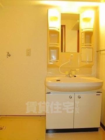 西鉄天神大牟田線 大橋駅 徒歩21分 8階建 築30年の内装写真