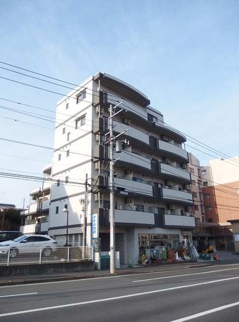 建物外観　障害物はありません