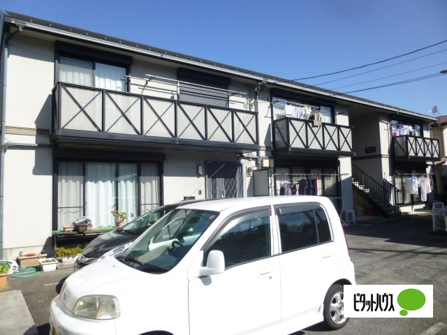 小田原市早川のアパートの建物外観