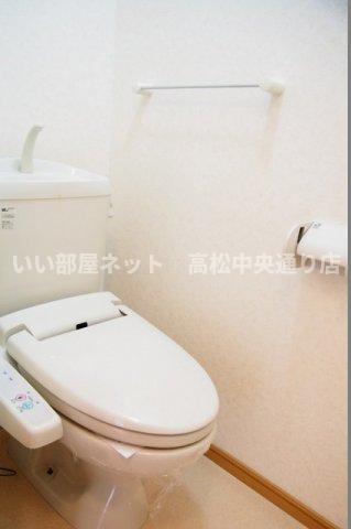 【ラ・フェスタＢのトイレ】