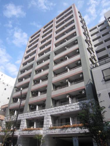 千代田区神田多町のマンションの建物外観