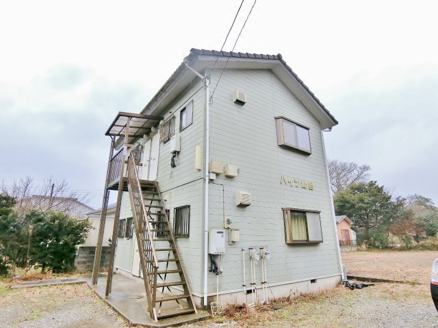 いすみ市岬町江場土のアパートの建物外観