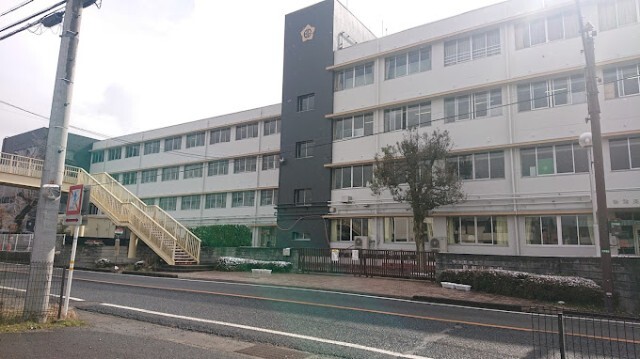 【メゾン岡村の小学校】