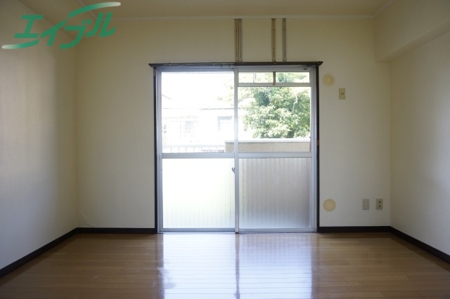 居室・リビング　別部屋画像参考