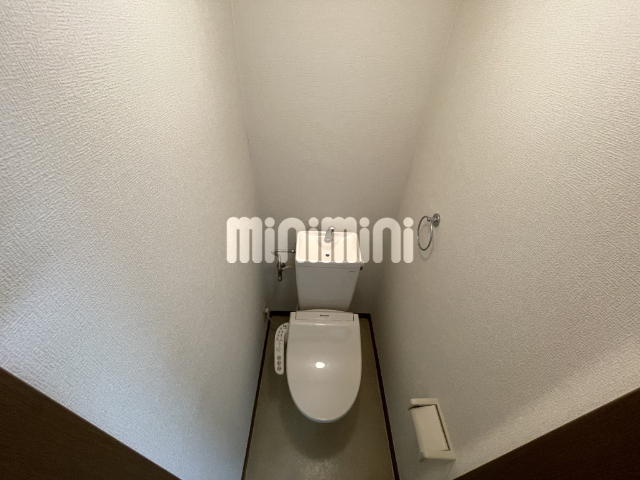 トイレ　清潔感のあるトイレです♪