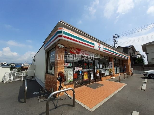 コンビニ　セブンイレブン 岩国門前町店（コンビニ）まで933m