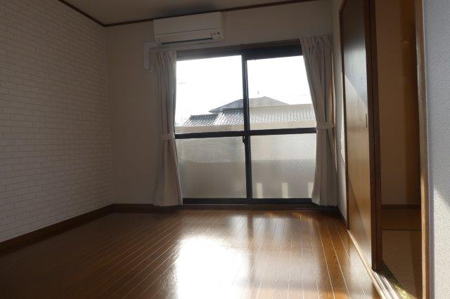 居室・リビング　洋室