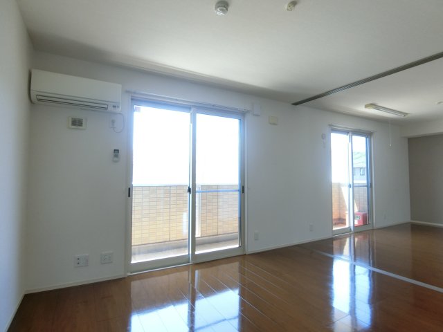 居室・リビング　イメージ202号室の写真