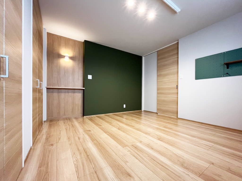 エントランス　南洋室