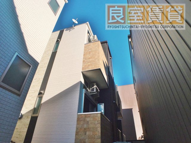 ヴィラ駈上の建物外観