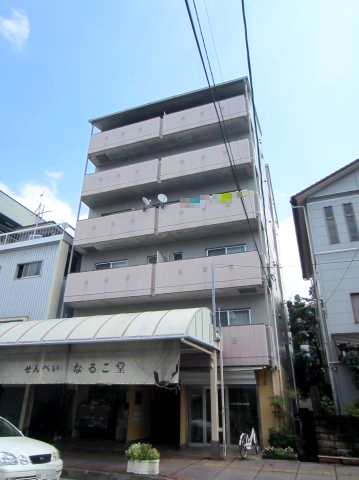 建物外観　2015年9月撮影