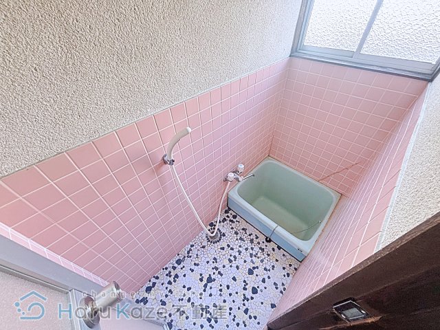 名鉄名古屋本線 堀田駅 徒歩8分 2階建 築52年の風呂写真