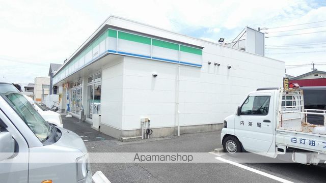 コンビニ　ファミリーマート江南前野町店（コンビニ）まで1556m