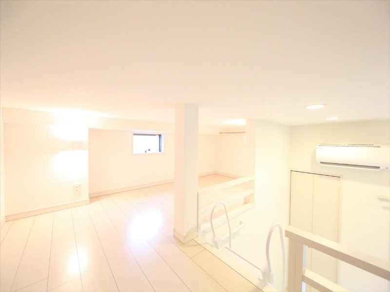 その他部屋・スペース　ロフト5帖（収納としてもお部屋としても使えます）