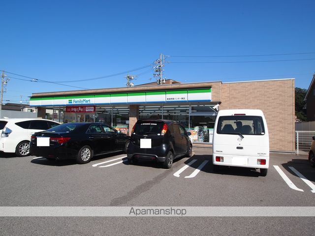 コンビニ　ファミリーマート東海荒尾インター東店（コンビニ）まで128m