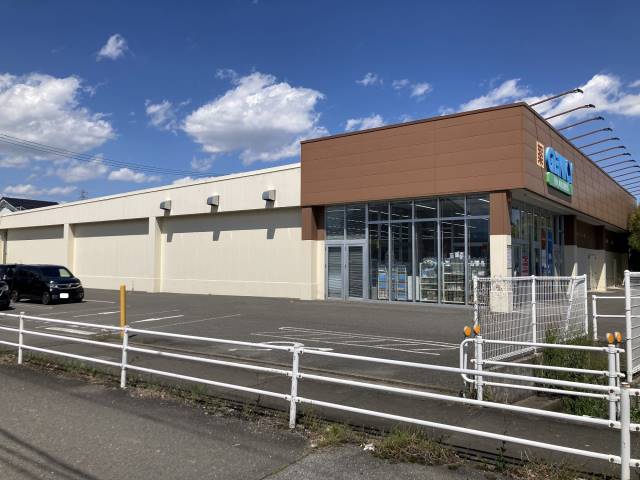 ドラックストア　ゲンキー 万石店（ドラッグストア）まで501m